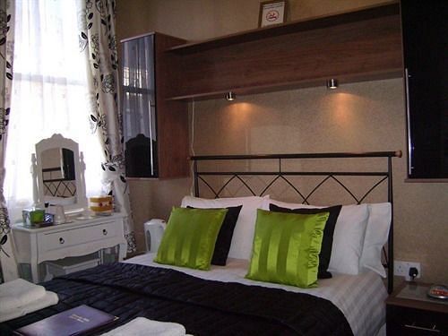 Langdon Villa Guest House تينبي المظهر الخارجي الصورة